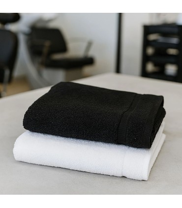 Toalla PELUQUERÍA 450g Greca | 90% Algodón 10% Poliéster | Blanco o Negro | Fabricación Nacional